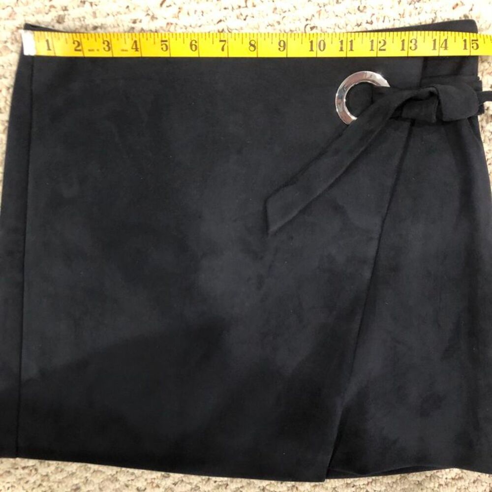 Loft Navy Blue Faux Suede Wrap Skirt with Grommet Detail Size 8 - Picture 7 of 13
